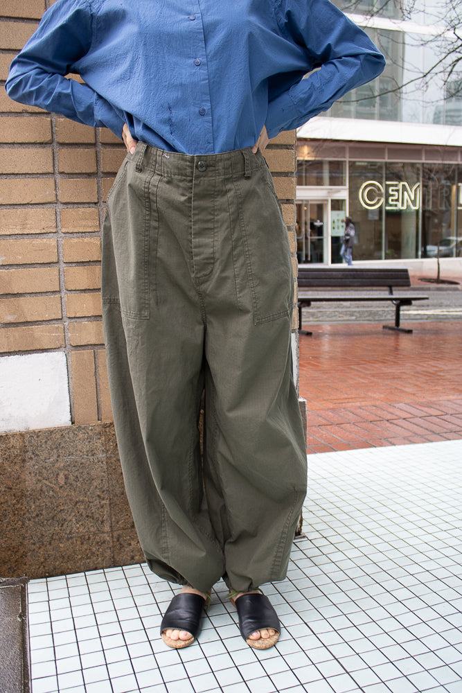 Véritécoeur Parachute Pants in Green