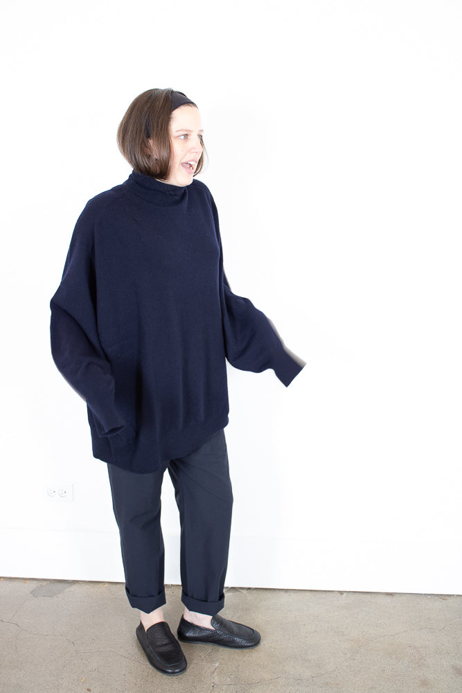 Sofie D'Hoore Manuel in Midnight