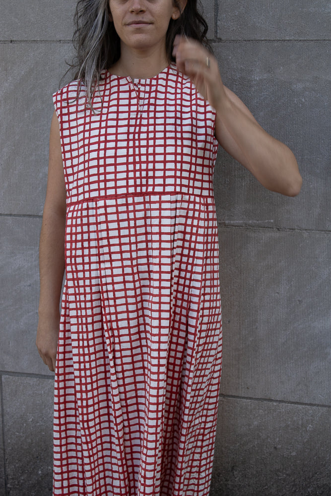Véritécoeur Red Check Dress