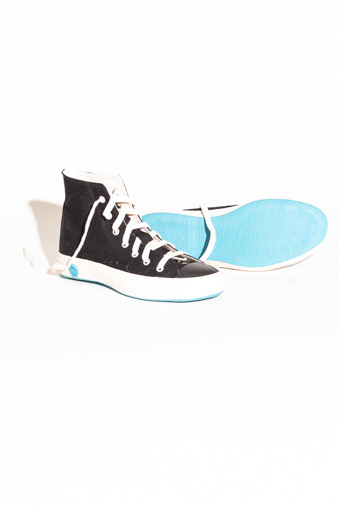Shoes Like Pottery High Top in Black